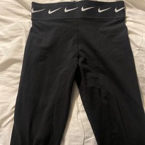 Nike paints